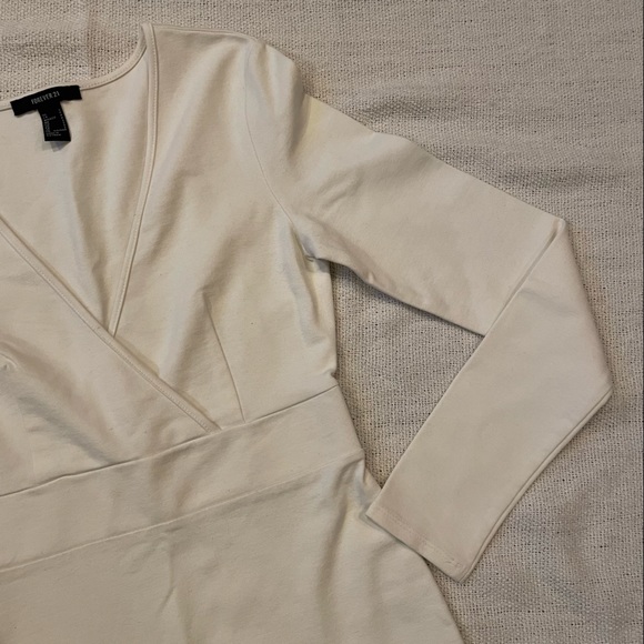 ✨3 for $20✨ FOREVER 21 Dress - Picture 2 of 4